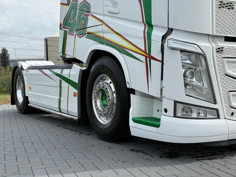 Volvo FH 13.500 VOLLUCHT, RETARDER, LEER, 2 TANKS, TOP AUTO. - Cabeza tractora: foto 2 Volvo FH 13.500 VOLLUCHT, RETARDER, LEER, 2 TANKS, TOP AUTO. - Cabeza tractora: foto 2