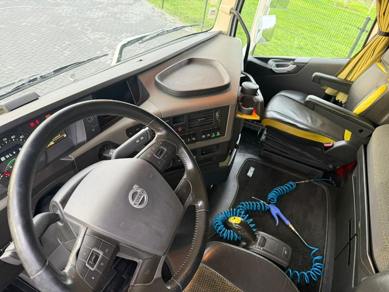 Camión volquete Volvo FH16.650XL VOLLUCHT, RETARDER, HYDRAULIEK, LEER, PARK COOL.: foto 17