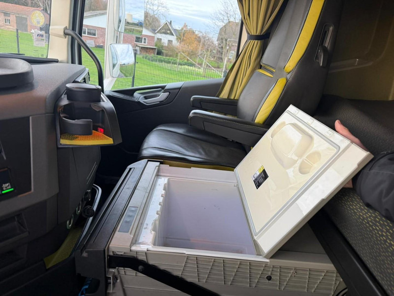 Camión volquete Volvo FH16.650XL VOLLUCHT, RETARDER, HYDRAULIEK, LEER, PARK COOL.: foto 15