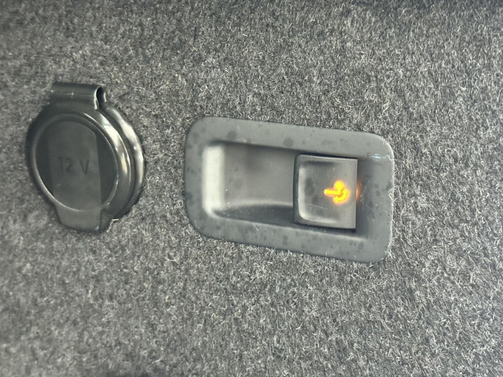 SUV/ Todoterreno Škoda Kodiaq-1.5 TSI PHEV Business Edition Full LED Adaptive cruis Climate Stoel-Stuurverwarming Apple / Android Navi Camera: foto 15 SUV/ Todoterreno Škoda Kodiaq-1.5 TSI PHEV Business Edition Full LED Adaptive cruis Climate Stoel-Stuurverwarming Apple / Android Navi Camera: foto 15