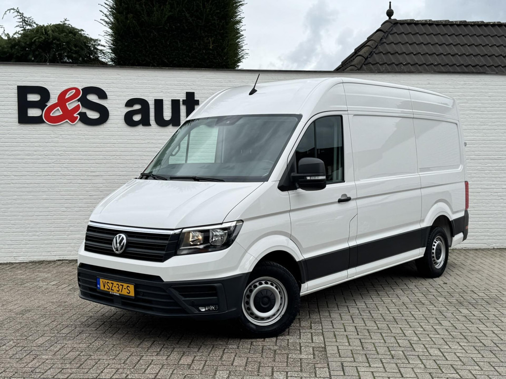Volkswagen Crafter-30 2.0 TDI L3H3 Highline Carplay DAB Cruise Verwarmde voorruit Trekhaak Lat om Lat - Furgón: foto 1 Volkswagen Crafter-30 2.0 TDI L3H3 Highline Carplay DAB Cruise Verwarmde voorruit Trekhaak Lat om Lat - Furgón: foto 1