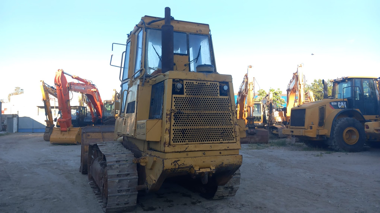 Arrendamiento de Caterpillar 963 Caterpillar 963: foto 6
