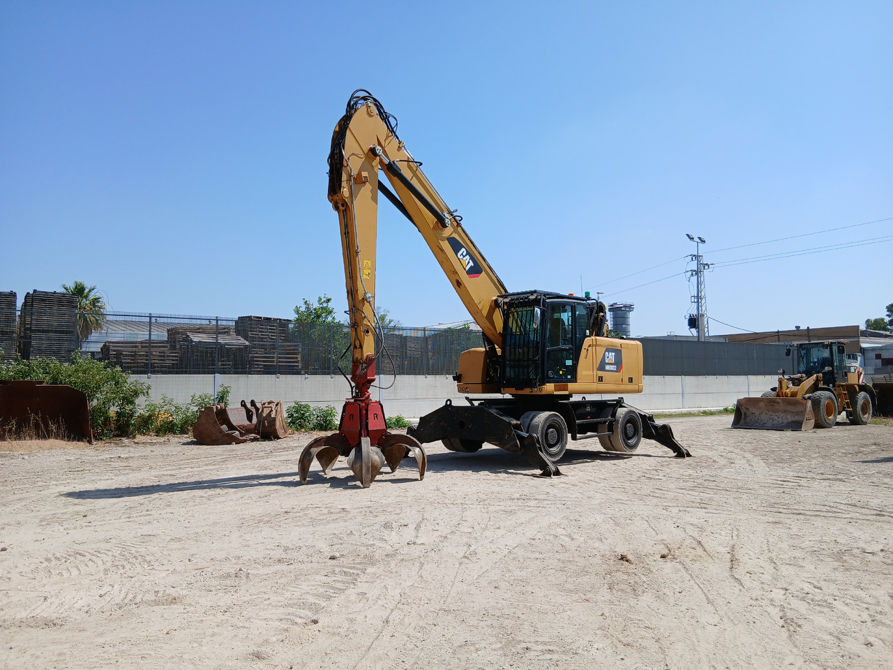 Caterpillar MH3022 - Maquinaria de construcción: foto 1 Caterpillar MH3022 - Maquinaria de construcción: foto 1