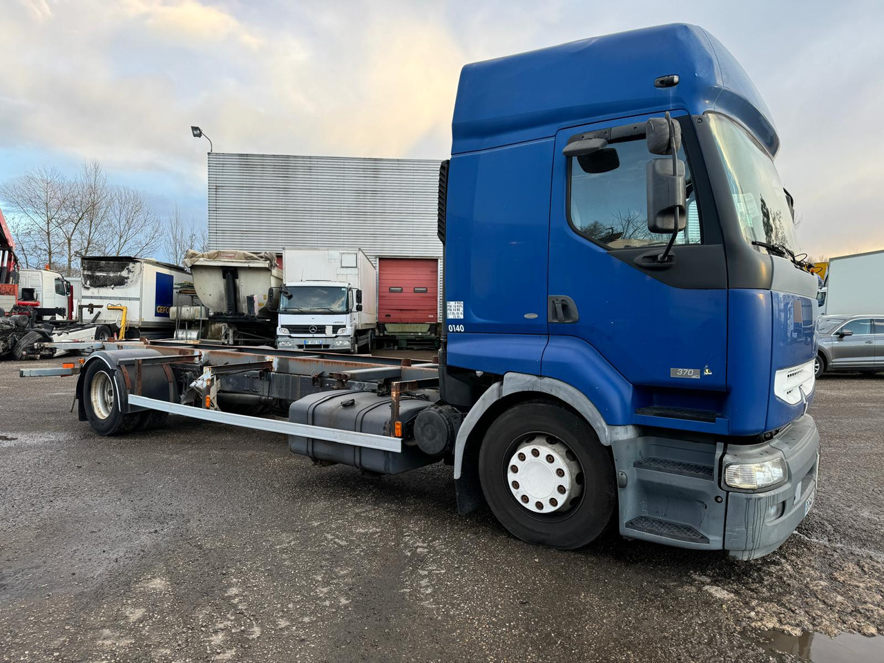 RENAULT 370 DCI - Camión: foto 1 RENAULT 370 DCI - Camión: foto 1