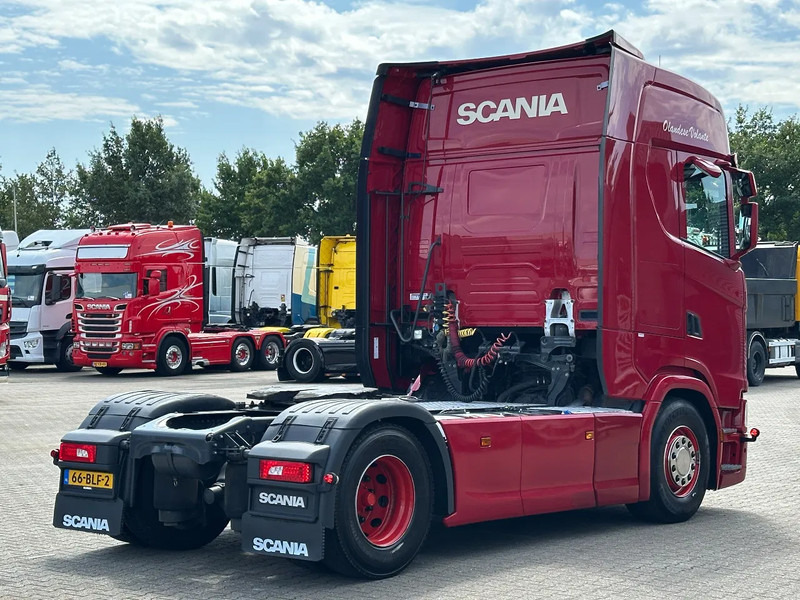 Scania S450 Retarder Full Spoiler 2 Tank *NL-Truck* - Cabeza tractora: foto 3 Scania S450 Retarder Full Spoiler 2 Tank *NL-Truck* - Cabeza tractora: foto 3