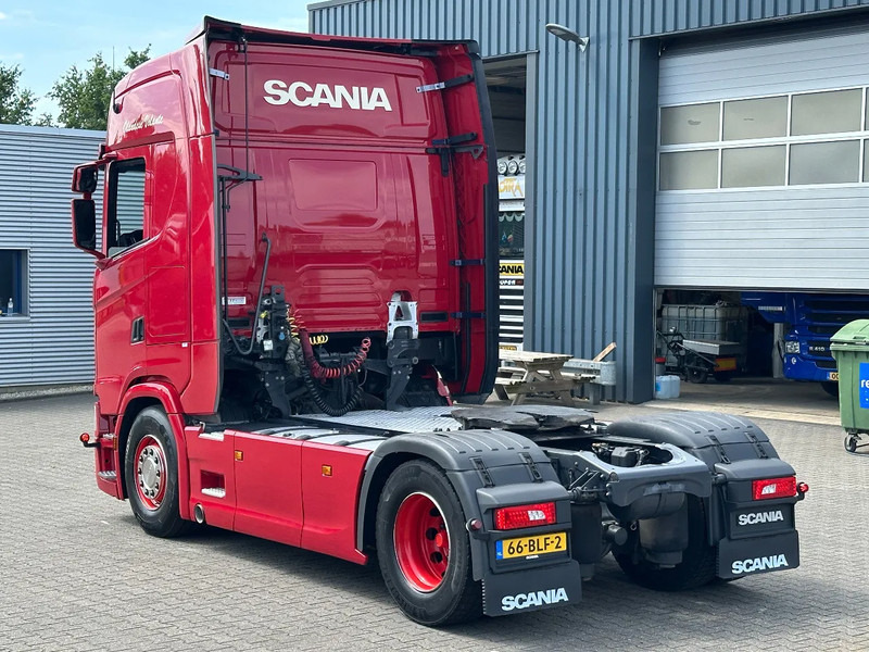 Scania S450 Retarder Full Spoiler 2 Tank *NL-Truck* - Cabeza tractora: foto 4 Scania S450 Retarder Full Spoiler 2 Tank *NL-Truck* - Cabeza tractora: foto 4