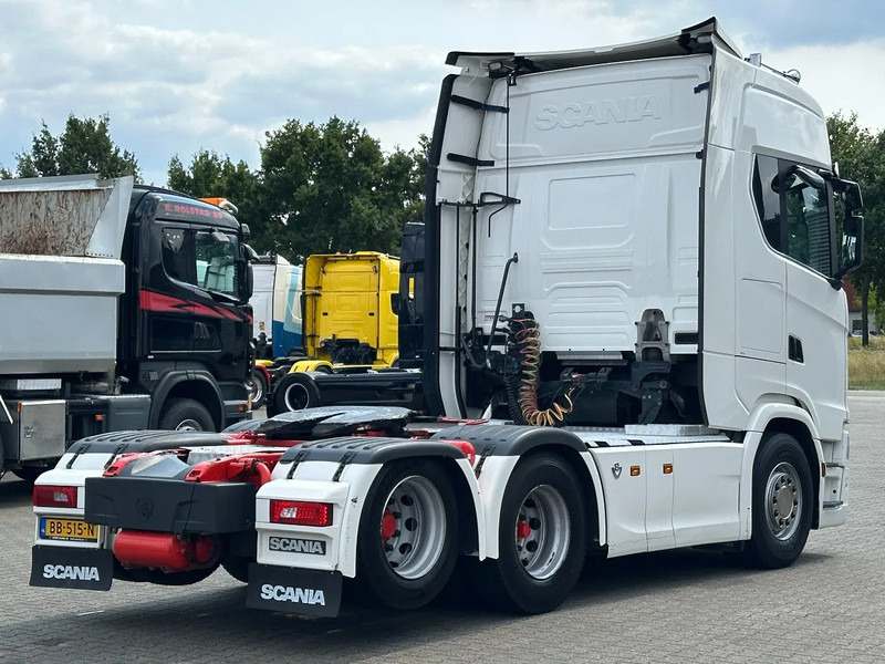 Scania S650 V8 6x2 Boogie / Retarder / 2 Tank / Full Air / Full Spoiler - Cabeza tractora: foto 3 Scania S650 V8 6x2 Boogie / Retarder / 2 Tank / Full Air / Full Spoiler - Cabeza tractora: foto 3