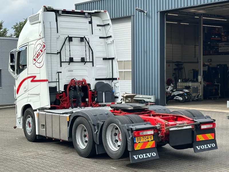 Volvo FH 13.540 6x2 Globe XL Retarder Euro 6 Full Air Apk! - Cabeza tractora: foto 4 Volvo FH 13.540 6x2 Globe XL Retarder Euro 6 Full Air Apk! - Cabeza tractora: foto 4