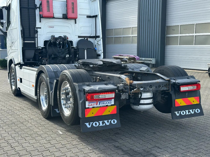 Volvo FH 13.540 XL 6x2 Retarder / 583 Tkm / 2 Tank / Full Air / Euro 6 - Cabeza tractora: foto 5 Volvo FH 13.540 XL 6x2 Retarder / 583 Tkm / 2 Tank / Full Air / Euro 6 - Cabeza tractora: foto 5