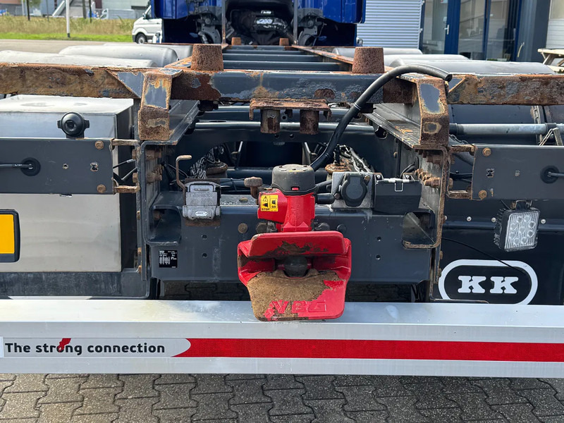 Scania R520 V8 8x4*4 Retarder / BDF / Full Air / Euro 6 - Camión portacontenedore/ Intercambiable: foto 5 Scania R520 V8 8x4*4 Retarder / BDF / Full Air / Euro 6 - Camión portacontenedore/ Intercambiable: foto 5