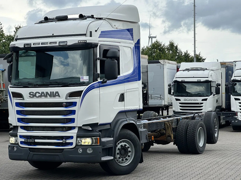Scania R580 V8 6x2*4 Chassis Retarder Full Air 4.90 Wb Euro 6 - Camión chasis: foto 1 Scania R580 V8 6x2*4 Chassis Retarder Full Air 4.90 Wb Euro 6 - Camión chasis: foto 1
