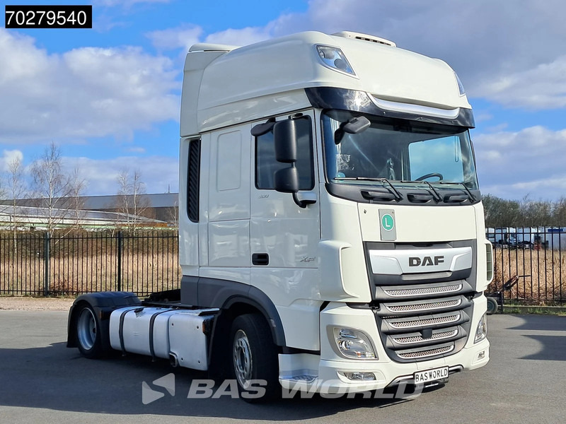 DAF XF 480 4X2 SSC Mega 2x Tanks Standklima ACC LED - Cabeza tractora: foto 3 DAF XF 480 4X2 SSC Mega 2x Tanks Standklima ACC LED - Cabeza tractora: foto 3