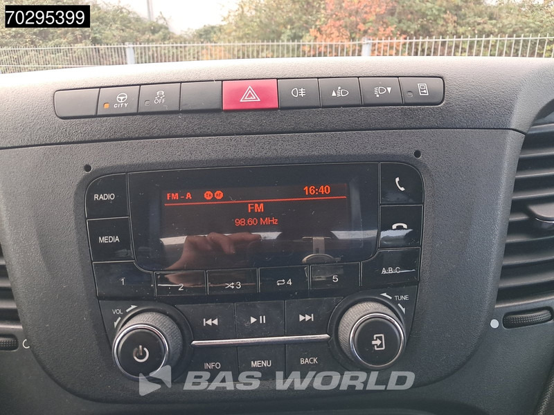 Furgoneta basculante Iveco Daily 35C14 Kipper Doppelbereifung 3,5t AHK 140PS Doppelbereifung Klima Tempomat Euro6 Kieper 2m3 A/C Towbar Cruise control: foto 13