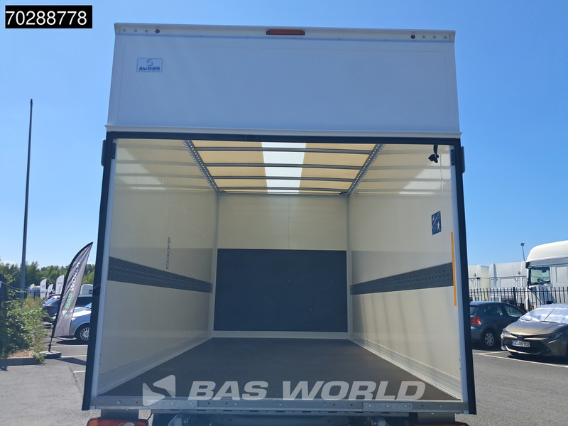 MAN TGE 3.180 Neu! Automatik 2025 Facelift Koffer Ladebordwand Navi Klima Tempomat LED Euro6 21m3 A/C Cruise control - Furgoneta caja cerrada: foto 3 MAN TGE 3.180 Neu! Automatik 2025 Facelift Koffer Ladebordwand Navi Klima Tempomat LED Euro6 21m3 A/C Cruise control - Furgoneta caja cerrada: foto 3