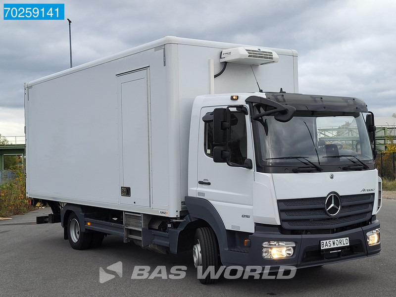 Mercedes-Benz Atego 816 4X2 7.49t Thermoking B-100 Max Ladebordwand Junge - Camión frigorífico: foto 3 Mercedes-Benz Atego 816 4X2 7.49t Thermoking B-100 Max Ladebordwand Junge - Camión frigorífico: foto 3