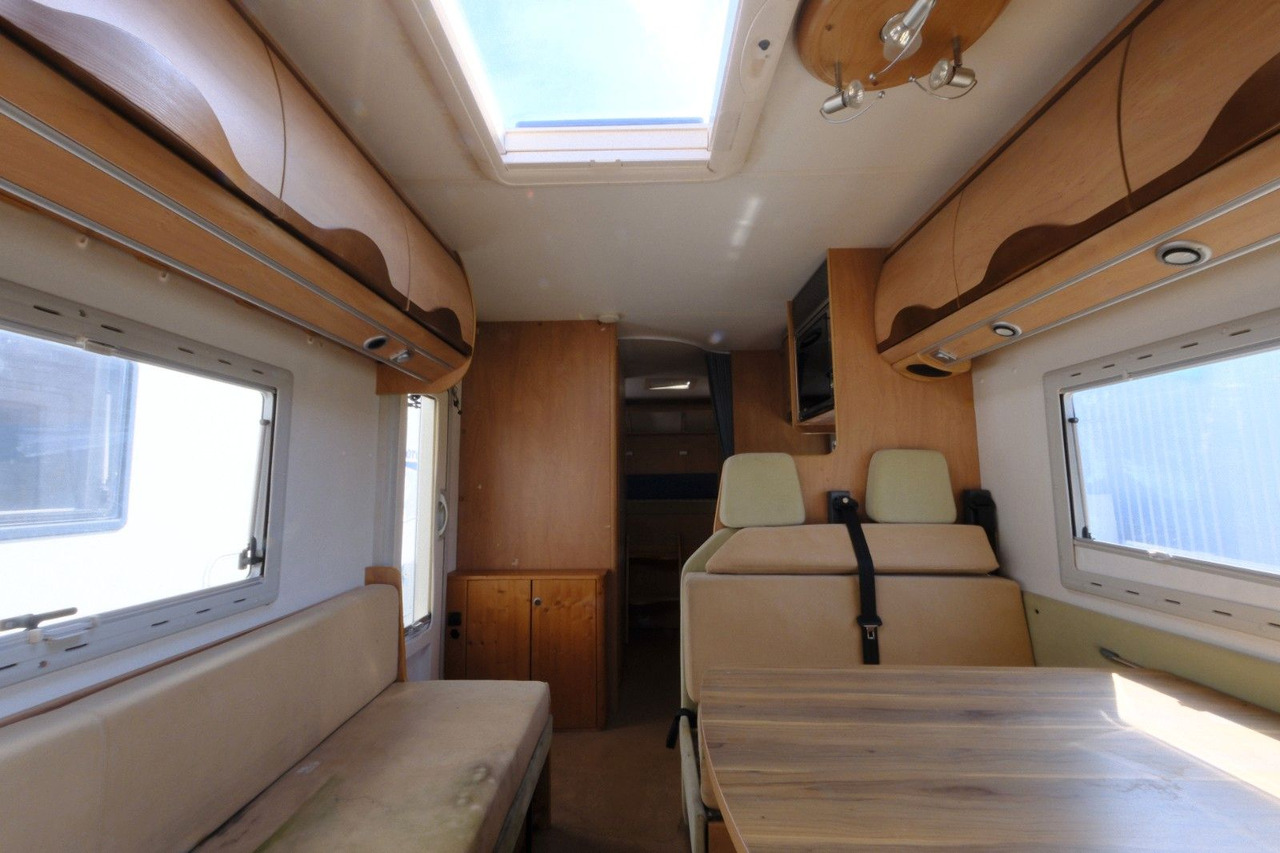 Autocaravana capuchina Bürstner A 747-2/Festbett+Garage/Klima/Markise/dop.Boden Bürstner A 747-2/Festbett+Garage/Klima/Markise/dop.Boden: foto 6