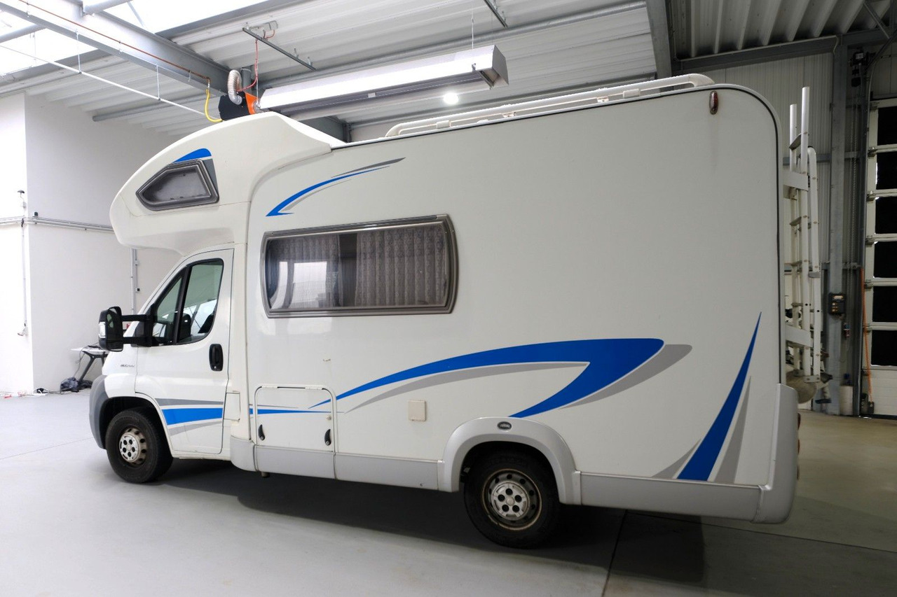Cristall A 511/Solaranlage/Markise/Fahrradhalter - Autocaravana capuchina: foto 2 Cristall A 511/Solaranlage/Markise/Fahrradhalter - Autocaravana capuchina: foto 2