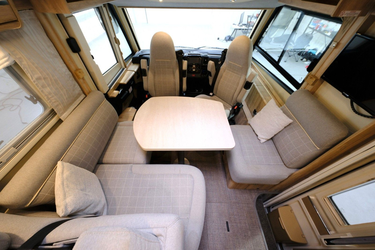 Autocaravana integral Eura Mobil Integraline IL 720 QB/1.Hand/Queensbett+Hubbett: foto 9