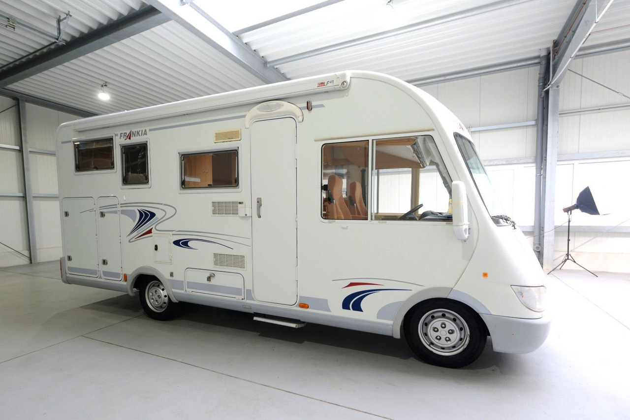Autocaravana integral Frankia I 650 BD/Festbett+Hubbett/Garage/Solar/Markise: foto 1