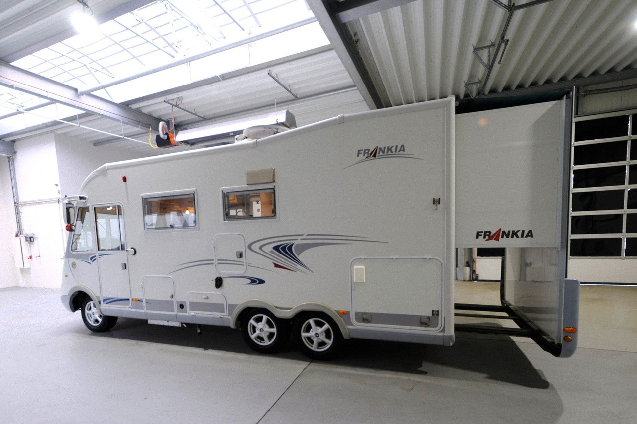 Frankia I 650 QS HolidayClass/Festbett+Hubbett/Klima/DPF - Autocaravana integral: foto 3 Frankia I 650 QS HolidayClass/Festbett+Hubbett/Klima/DPF - Autocaravana integral: foto 3