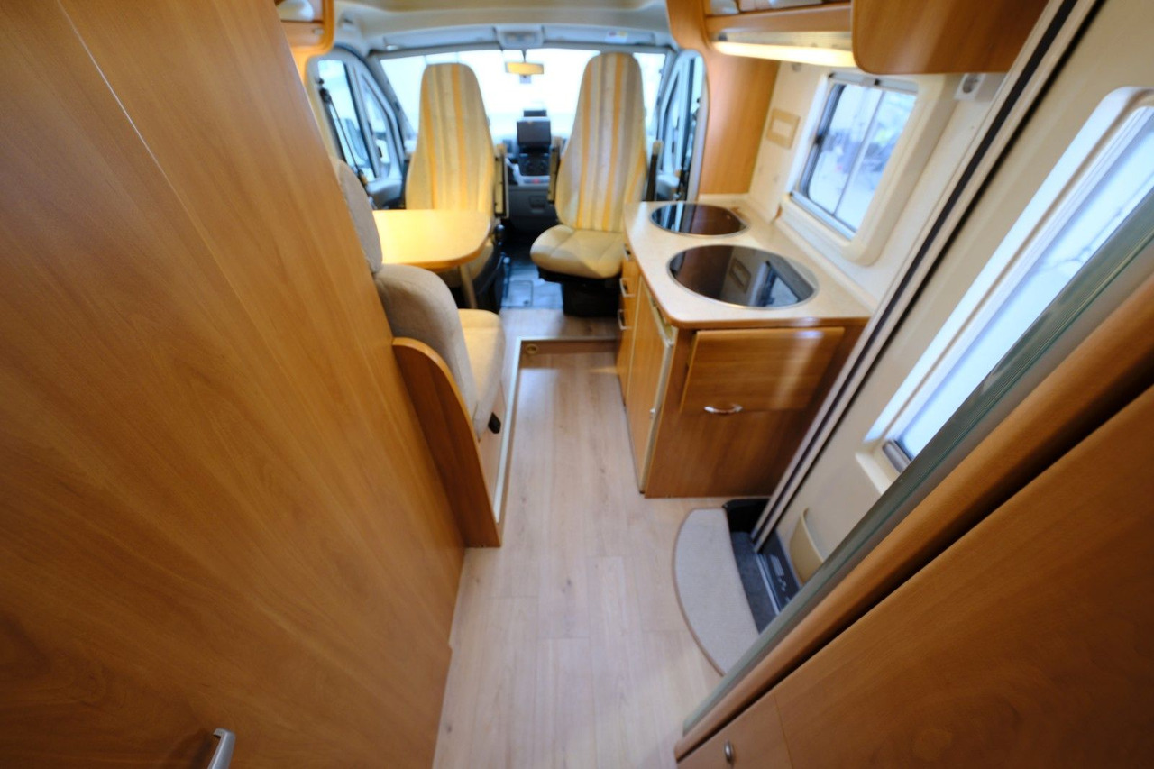 Autocaravana perfilada HYMER / ERIBA / HYMERCAR Tramp T 674 SL/Einzelbetten/Garage/Solar/Klima: foto 12