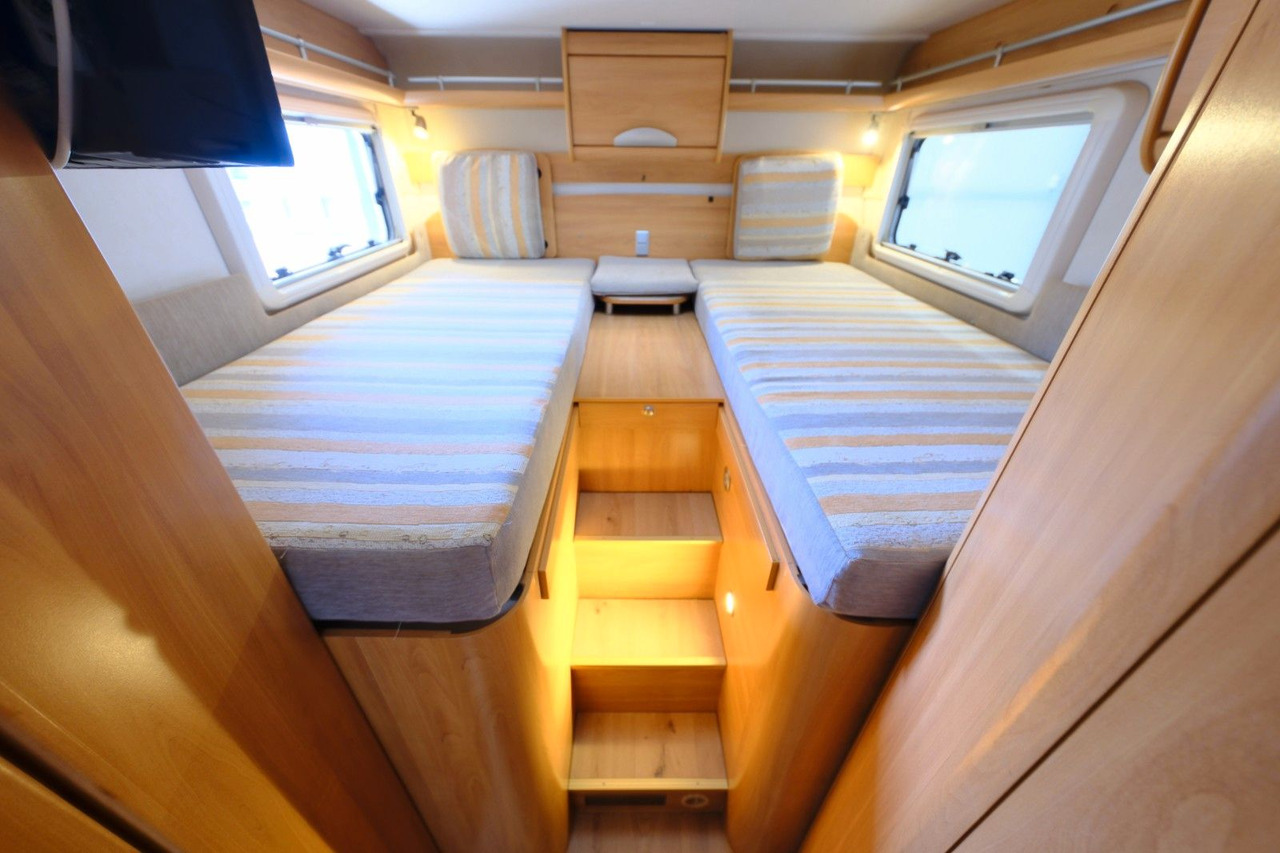 Autocaravana perfilada HYMER / ERIBA / HYMERCAR Tramp T 674 SL/Einzelbetten/Garage/Solar/Klima: foto 15