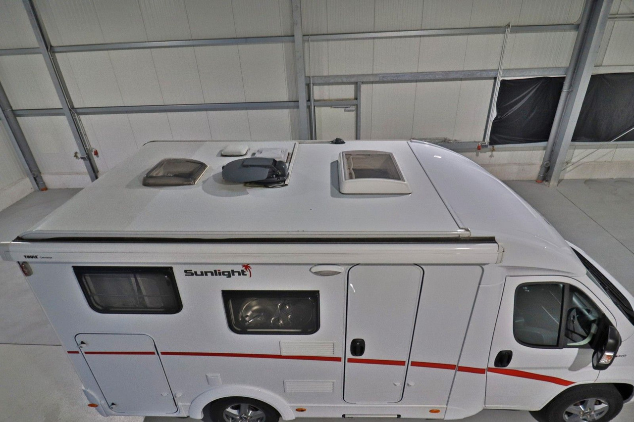 Sunlight V 60/1.Hand/Festbett/Garage/Klima/Markise - Autocaravana perfilada: foto 4 Sunlight V 60/1.Hand/Festbett/Garage/Klima/Markise - Autocaravana perfilada: foto 4
