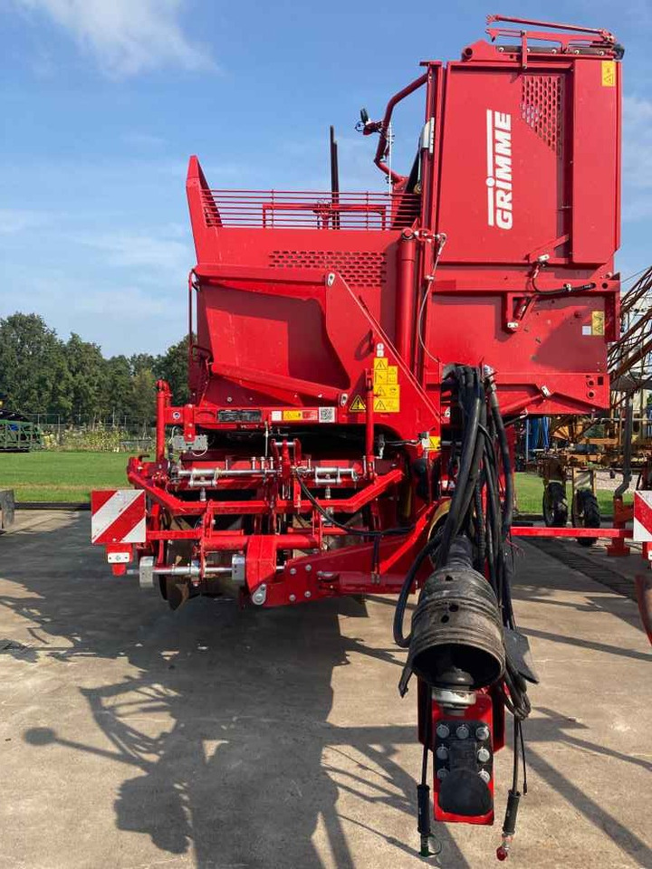 Grimme SE 150-60 UB - Cosechadora de patatas: foto 1 Grimme SE 150-60 UB - Cosechadora de patatas: foto 1
