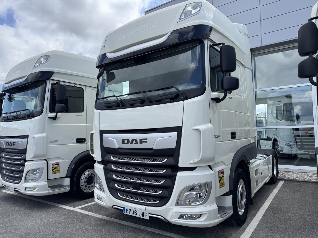 DAF XF 480 Super Space Cab - Cabeza tractora: foto 1 DAF XF 480 Super Space Cab - Cabeza tractora: foto 1