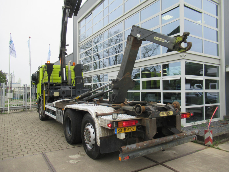 Mercedes-Benz Actros 2532 LTNLA 6X2 Hooklift + Crane, Haak - Kraan - Camión multibasculante, Camión grúa: foto 5 Mercedes-Benz Actros 2532 LTNLA 6X2 Hooklift + Crane, Haak - Kraan - Camión multibasculante, Camión grúa: foto 5