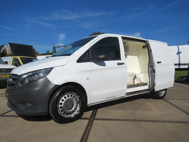 Mercedes-Benz Vito 639/5 4x4 113CDI DENSO koelinbouw - Furgoneta frigorifica: foto 3 Mercedes-Benz Vito 639/5 4x4 113CDI DENSO koelinbouw - Furgoneta frigorifica: foto 3
