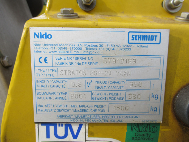 NIDO STRATOS B08-24 VAXN Zoutstrooier HYDRO 0,8M3 Salzstreuer - Esparcidor de sal: foto 3 NIDO STRATOS B08-24 VAXN Zoutstrooier HYDRO 0,8M3 Salzstreuer - Esparcidor de sal: foto 3