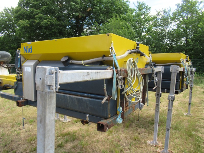 NIDO - Schmidt STRATOS B08-27 PALN 0,8m3 + 350 L Zoutstrooier - Esparcidor de sal: foto 4 NIDO - Schmidt STRATOS B08-27 PALN 0,8m3 + 350 L Zoutstrooier - Esparcidor de sal: foto 4