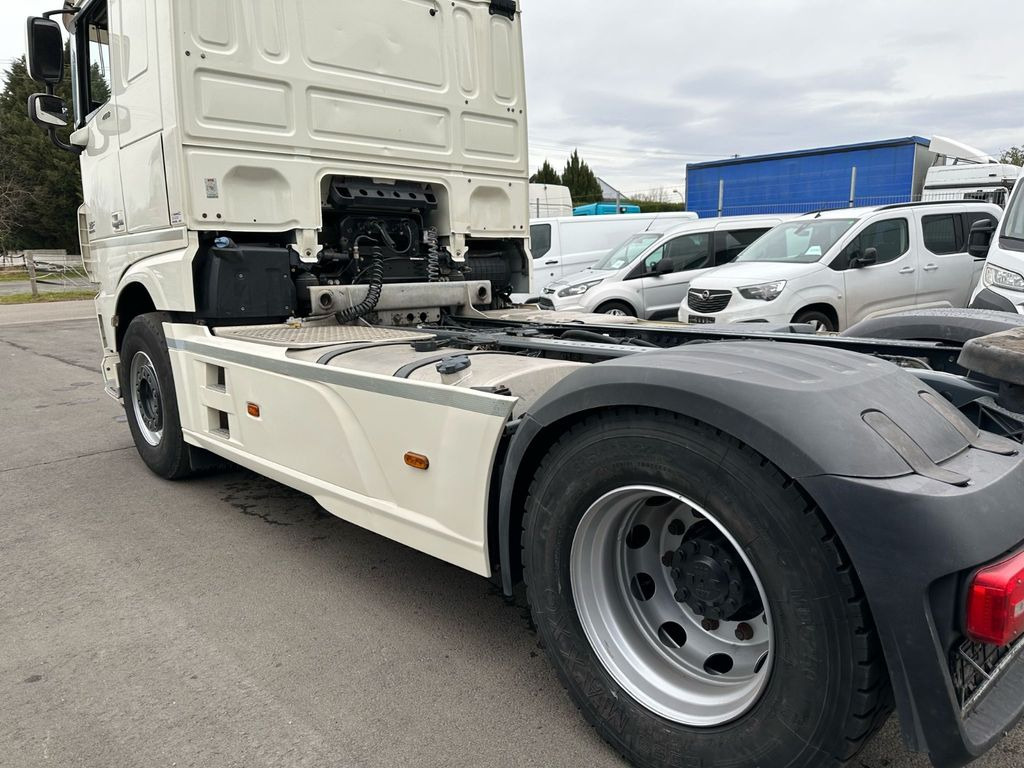 DAF XF 460 FT Eurolohr KIT*Nebenantrieb*Euro6 - Cabeza tractora: foto 3 DAF XF 460 FT Eurolohr KIT*Nebenantrieb*Euro6 - Cabeza tractora: foto 3