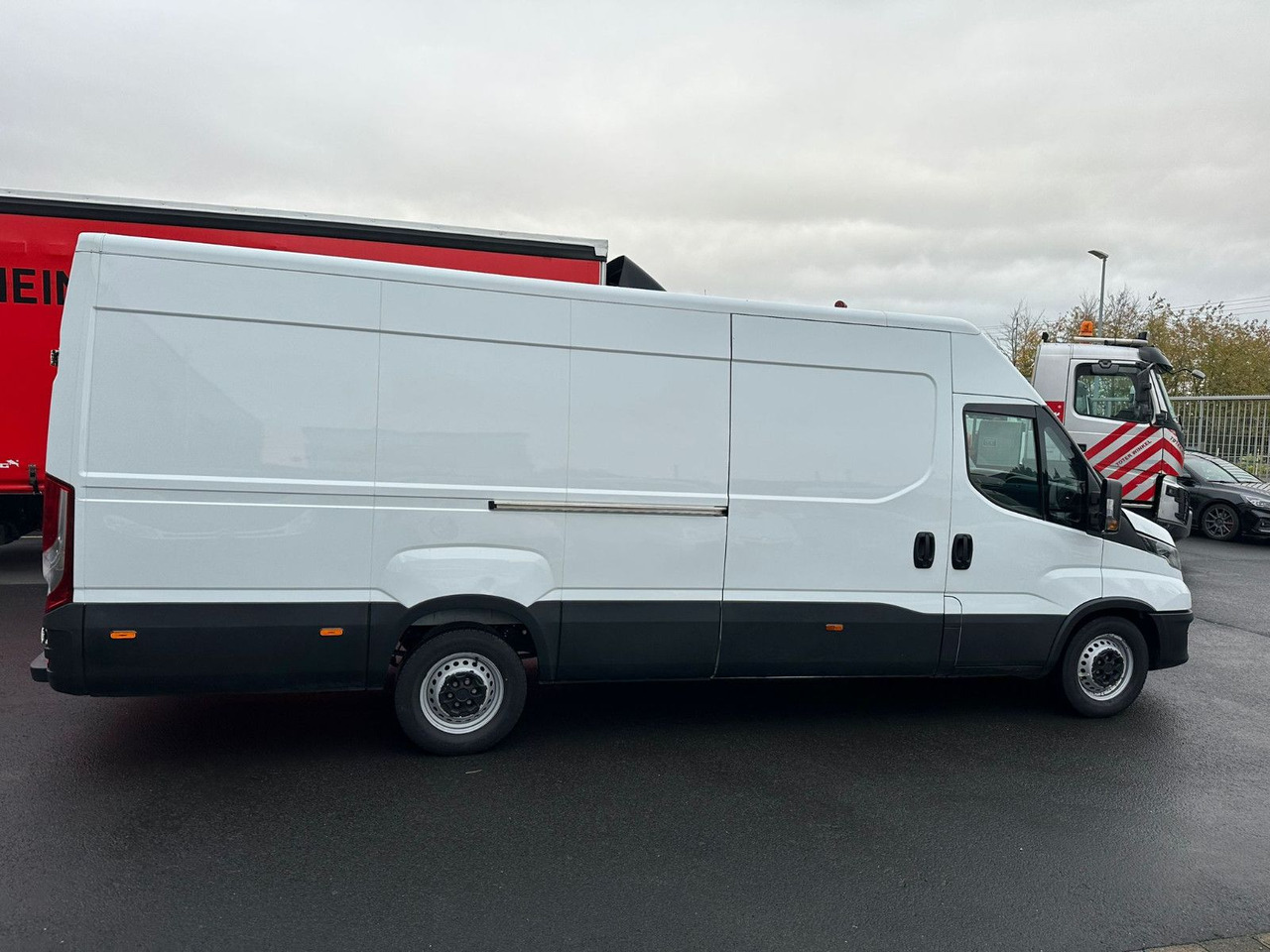 Iveco Daily 35 S14*Automatik*Heckkamera*top. Zustand!! Iveco Daily 35 S14*TOP*Automatik*Kamera* - Furgón: foto 5 Iveco Daily 35 S14*Automatik*Heckkamera*top. Zustand!! Iveco Daily 35 S14*TOP*Automatik*Kamera* - Furgón: foto 5