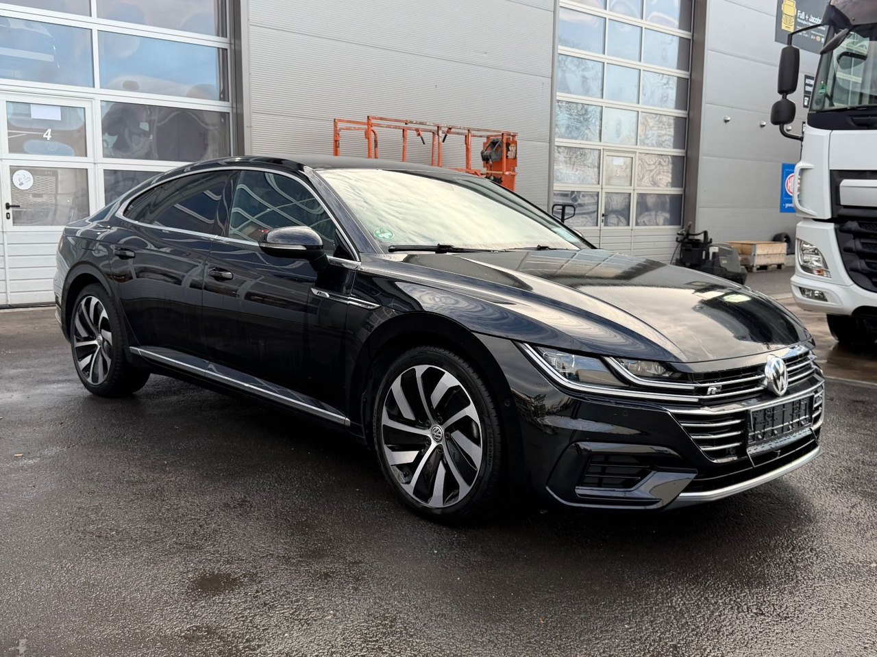 Volkswagen Arteon R-Line 4Motion Head-Up, Dynaudio, Ahk - Berlina: foto 3 Volkswagen Arteon R-Line 4Motion Head-Up, Dynaudio, Ahk - Berlina: foto 3