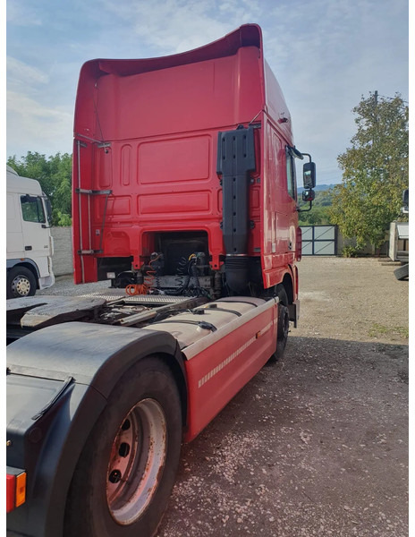 DAF XF 95.430 - Cabeza tractora: foto 5 DAF XF 95.430 - Cabeza tractora: foto 5
