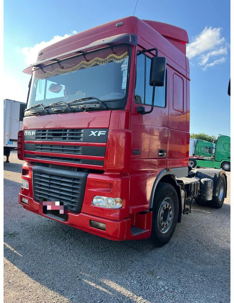 DAF XF 95 430 Manual - Tractor industrial: foto 1 DAF XF 95 430 Manual - Tractor industrial: foto 1