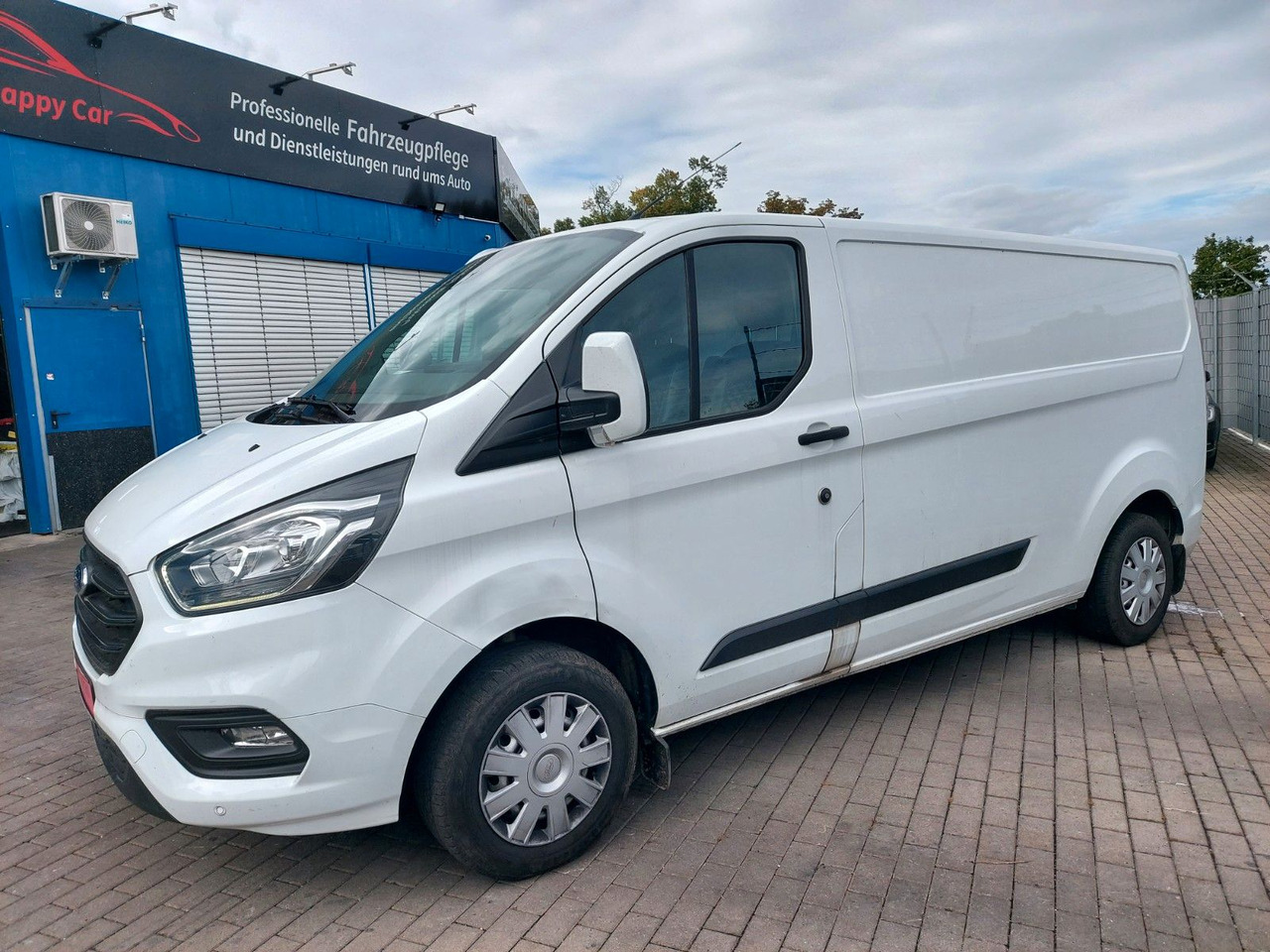 Ford Transit Custom Kasten 300 L2 Trend - Furgoneta de pasajeros: foto 1 Ford Transit Custom Kasten 300 L2 Trend - Furgoneta de pasajeros: foto 1