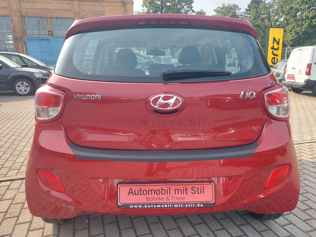 Hyundai i10 Intro Edition Klima Sitzeizung Bluetooth - Coche: foto 5 Hyundai i10 Intro Edition Klima Sitzeizung Bluetooth - Coche: foto 5
