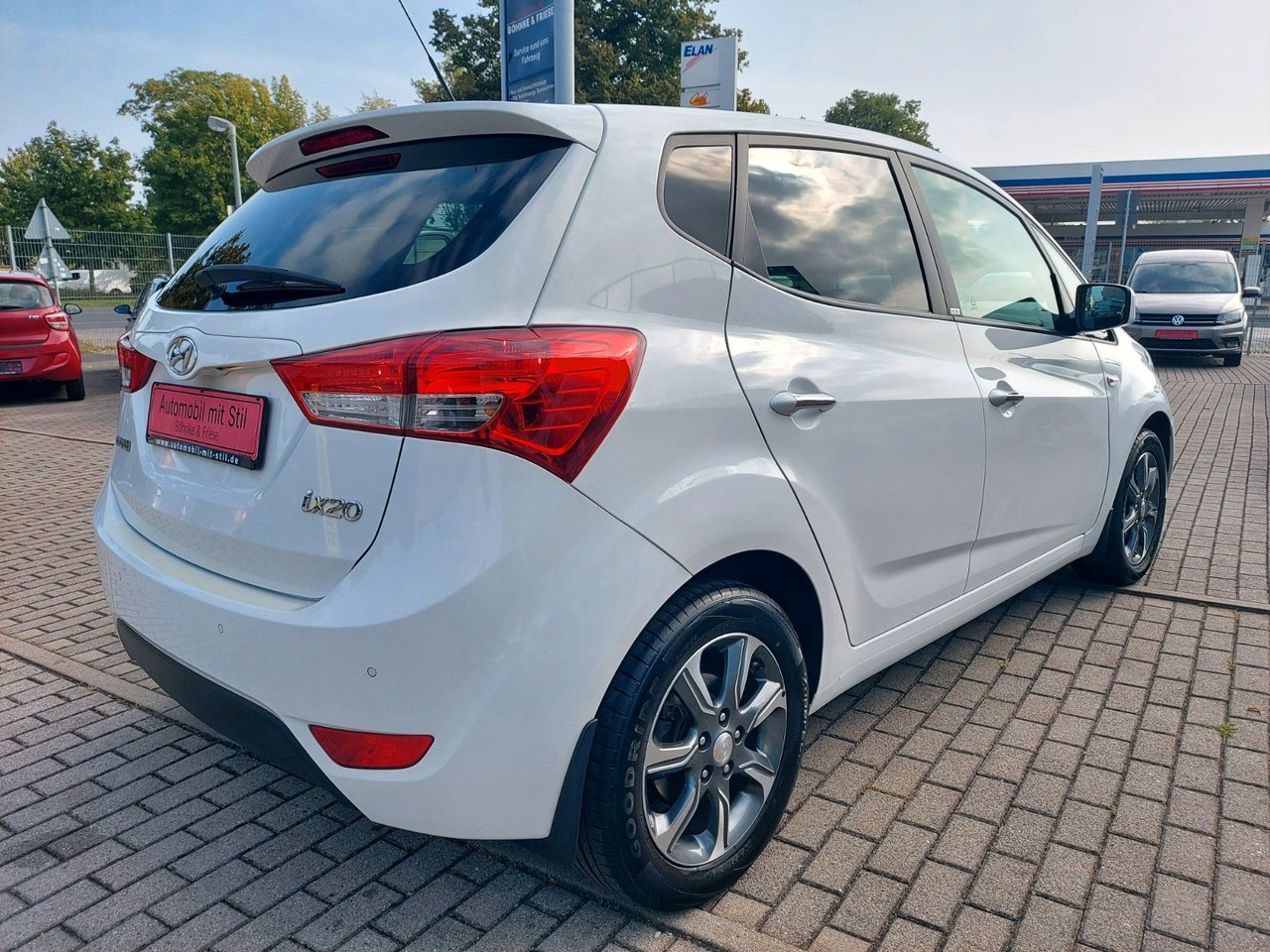 Hyundai ix20 Passion Automatik Klima PDC AHK - Coche: foto 5 Hyundai ix20 Passion Automatik Klima PDC AHK - Coche: foto 5