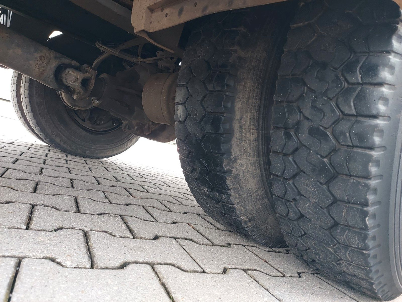 Camión volquete, Camión grúa Mercedes-Benz Atego 2 4-Zyl. 4x2 918 4x2 MEILLER HIAB066 Kran: foto 40 Camión volquete, Camión grúa Mercedes-Benz Atego 2 4-Zyl. 4x2 918 4x2 MEILLER HIAB066 Kran: foto 40