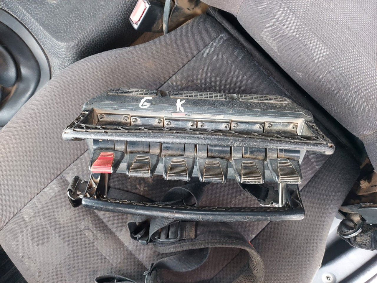 Camión volquete, Camión grúa Mercedes-Benz Atego 2 4-Zyl. 4x2 918 4x2 MEILLER HIAB066 Kran: foto 5 Camión volquete, Camión grúa Mercedes-Benz Atego 2 4-Zyl. 4x2 918 4x2 MEILLER HIAB066 Kran: foto 5