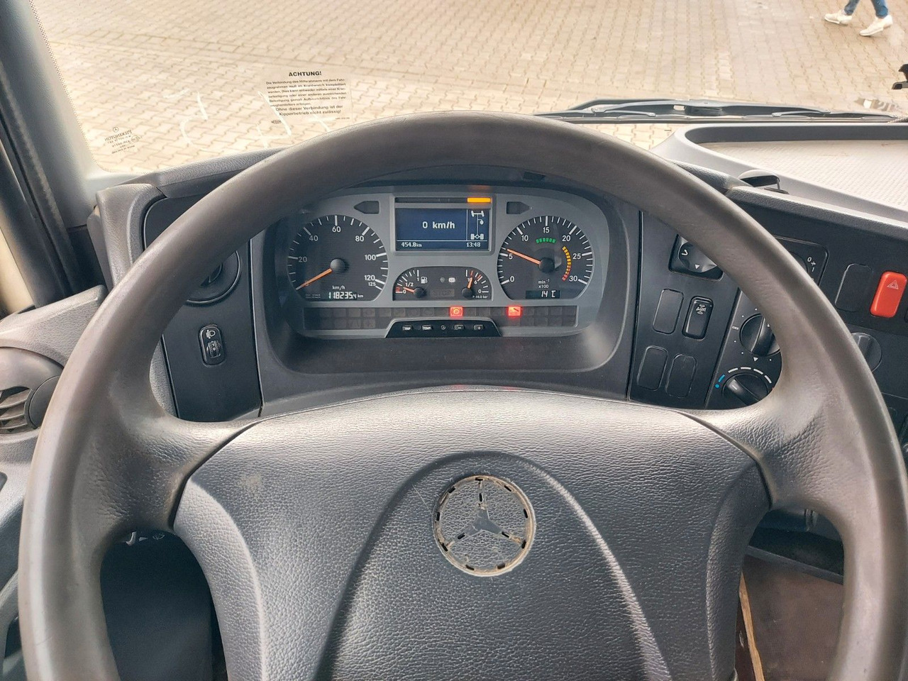 Camión volquete, Camión grúa Mercedes-Benz Atego 2 4-Zyl. 4x2 918 4x2 MEILLER HIAB066 Kran: foto 23 Camión volquete, Camión grúa Mercedes-Benz Atego 2 4-Zyl. 4x2 918 4x2 MEILLER HIAB066 Kran: foto 23