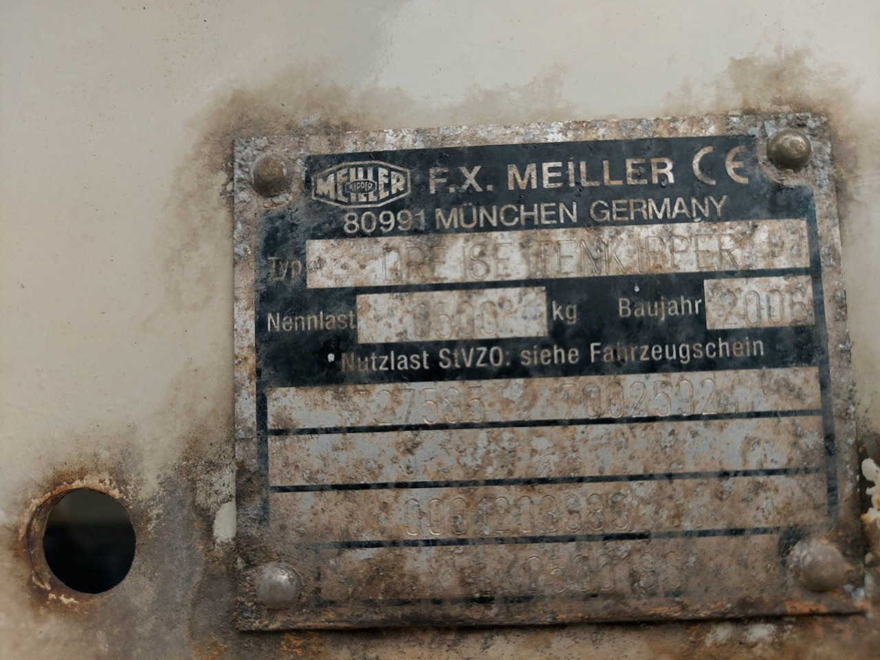 Camión volquete, Camión grúa Mercedes-Benz Atego 2 4-Zyl. 4x2 918 4x2 MEILLER HIAB066 Kran: foto 36 Camión volquete, Camión grúa Mercedes-Benz Atego 2 4-Zyl. 4x2 918 4x2 MEILLER HIAB066 Kran: foto 36