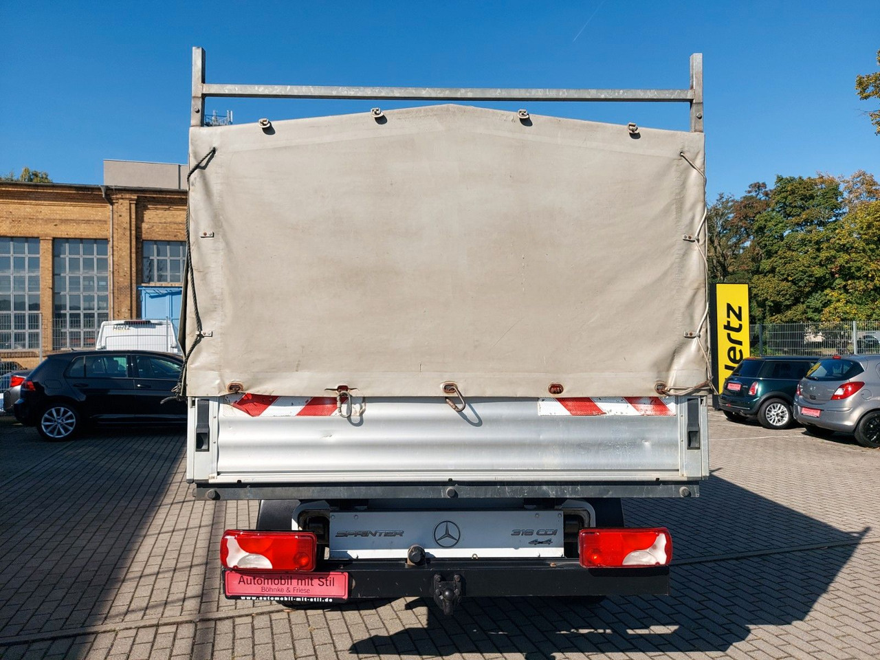 Arrendamiento de  Mercedes-Benz Sprinter II Pritsche DoKa 316 CDI 4X4 Klima Mercedes-Benz Sprinter II Pritsche DoKa 316 CDI 4X4 Klima: foto 6