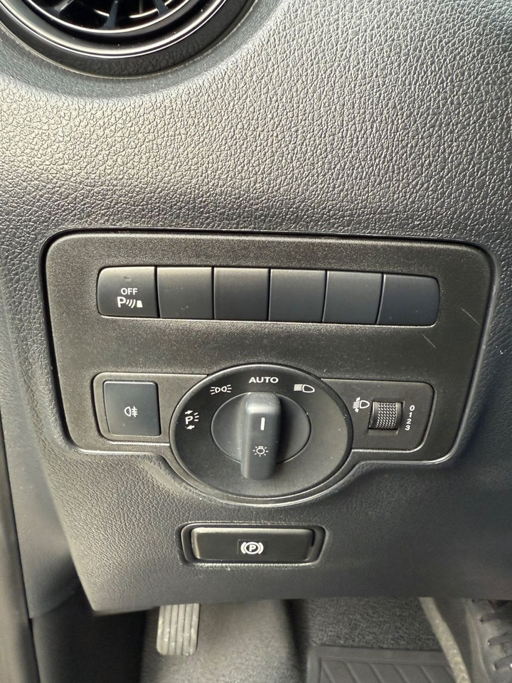 Furgoneta de pasajeros Mercedes-Benz Vito Kasten 114 CDI RWD lang KLIMA NAVI KAMERA P: foto 21