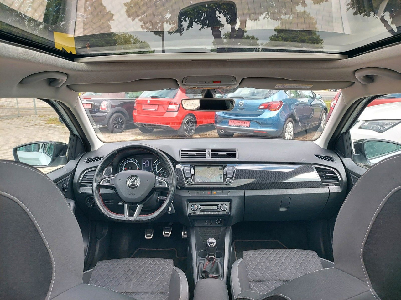 Coche Skoda Fabia Combi Active RS  XENON PDC  SHZ TEMPOMAT: foto 1