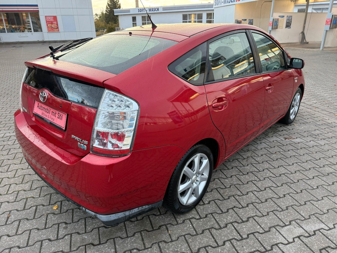 Toyota Prius Sol Automatik Klima Tempomat Bluetooth - Berlina: foto 3 Toyota Prius Sol Automatik Klima Tempomat Bluetooth - Berlina: foto 3