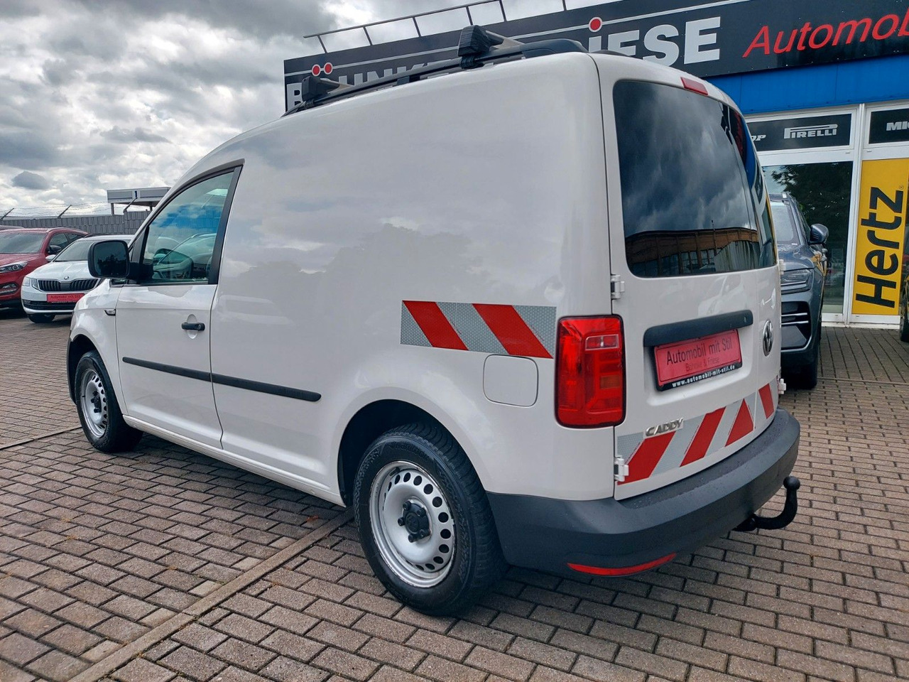 Volkswagen Caddy Kasten Klima Sortimo Regal AHK - Furgoneta de pasajeros: foto 5 Volkswagen Caddy Kasten Klima Sortimo Regal AHK - Furgoneta de pasajeros: foto 5